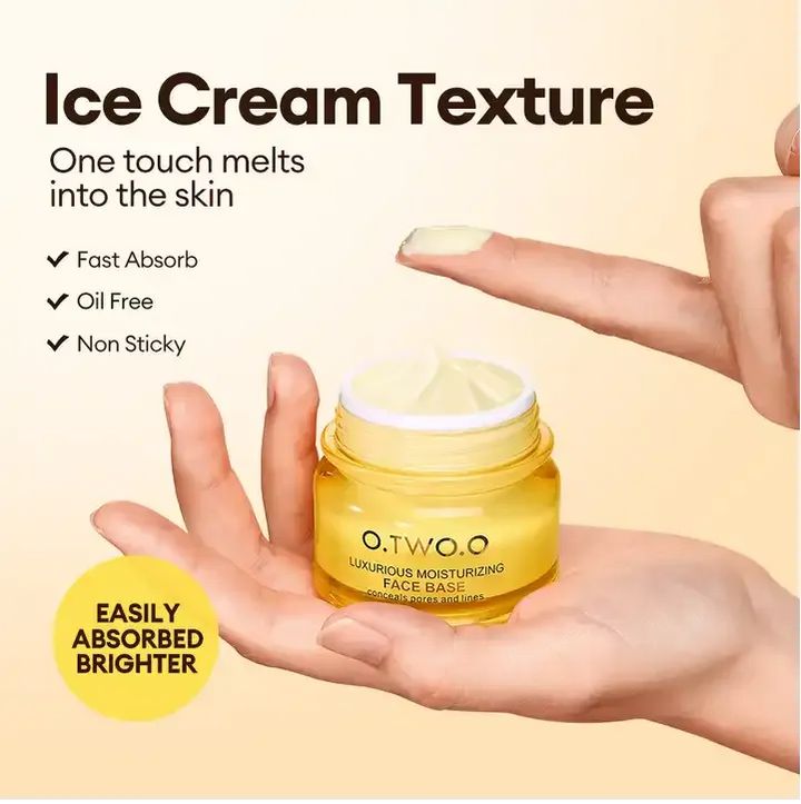 O.TWO.O LUXURIOUS MOISTURIZING FACE BASE - The Body Essential