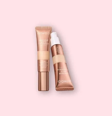 O.TWO.O ULTRA LONGWEAR MATTE FOUNDATION - The Body Essential