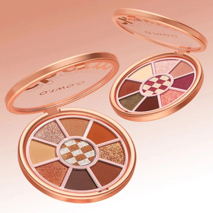 O.TWO.O CHARM LOVE MARK EYESHADOW PALETTE - The Body Essential