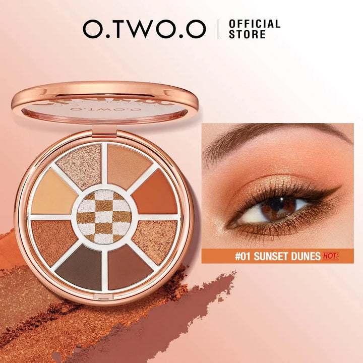 O.TWO.O CHARM LOVE MARK EYESHADOW PALETTE - The Body Essential