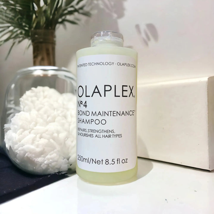 OLAPLEX No 4 Bond Maintenance Shampoo - The Body Essential