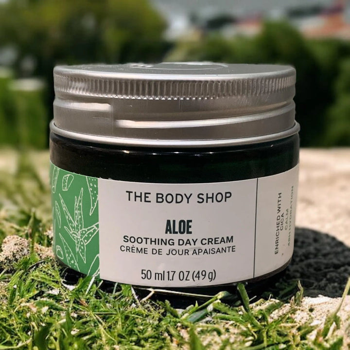 The Body Shop Aloe Soothing Day Cream - The Body Essential