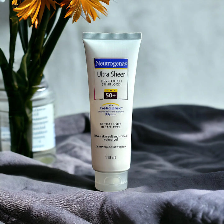 Neutrogena Ultra Sheer Dry-Touch Sunblock SPF50+ - The Body Essential