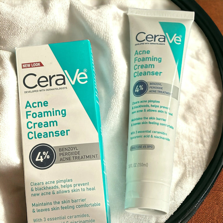 CeraVe Acne Foaming Cream Cleanser - The Body Essential